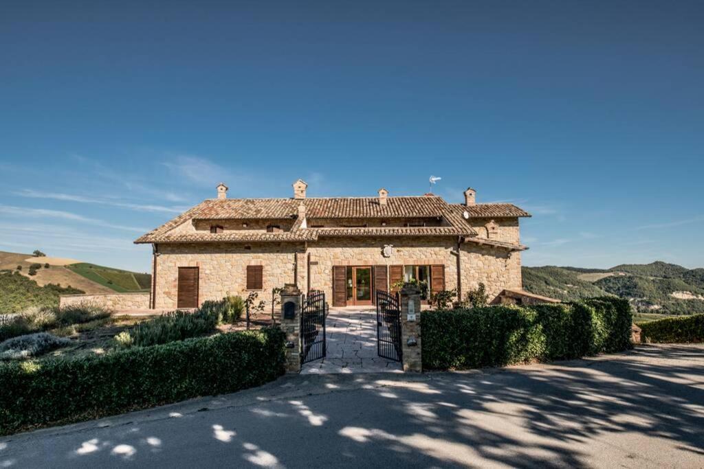 La Casa Vacanza Con Vista Panoramica Sui Vigneti Rotella Dış mekan fotoğraf